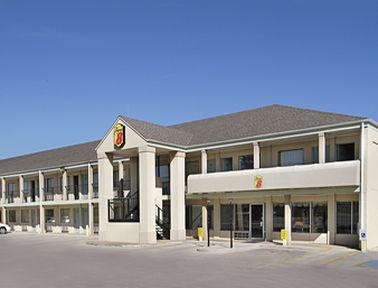 Super 8 By Wyndham Woodward Hotel Eksteriør billede
